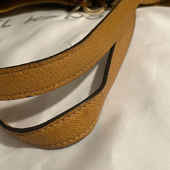 AUTHENTIC Michael Kors Tote - Picture 10 of 10
